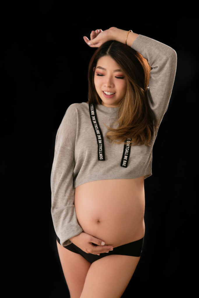 Creative maternity photography